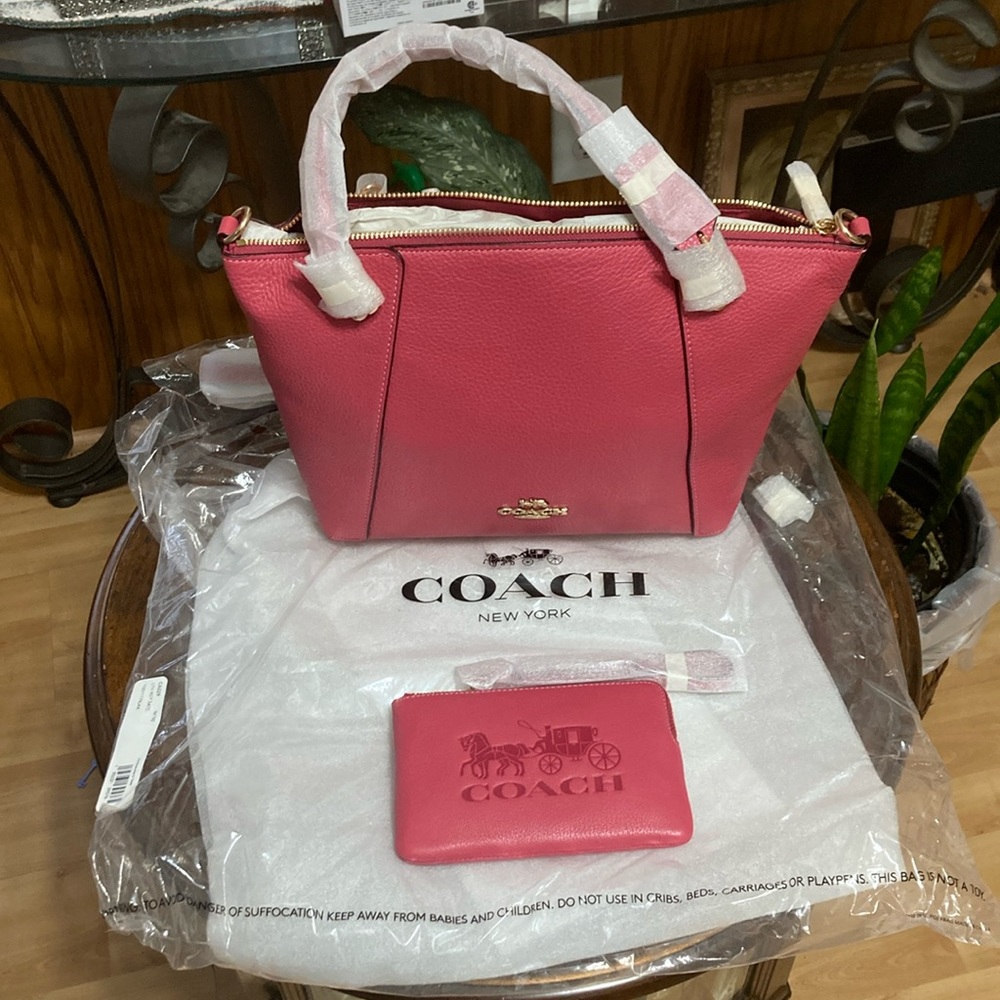 Coach purse and wallet